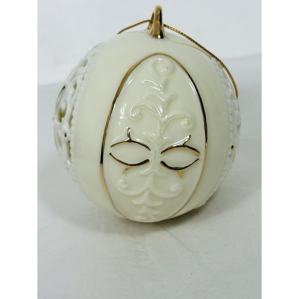 Elegant‎ Round Ivory & Gold Egg Ceramic Reticulated Christmas Ornaments By Ganz - Picture 3 of 7